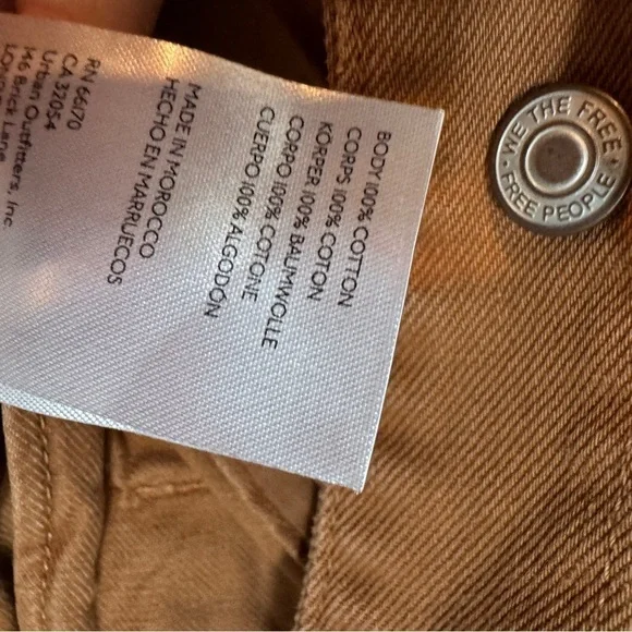 Free People NWT Camel Colored Distressed Denim Jacket Oversized size S - Picture 8 of 8